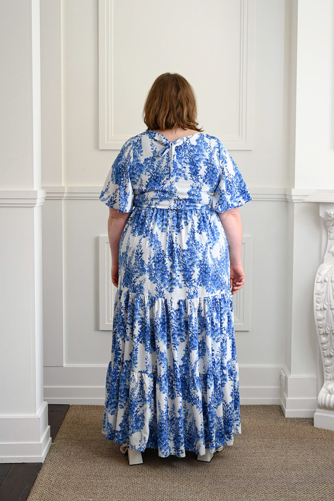 Floral print plus size maxi dress, perfect for summer