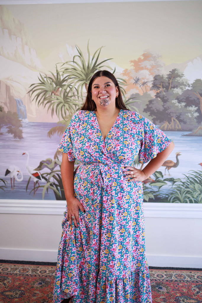 Friday Flamingo | Plus size fashion NZ | Dresses & Clothing size 12-32