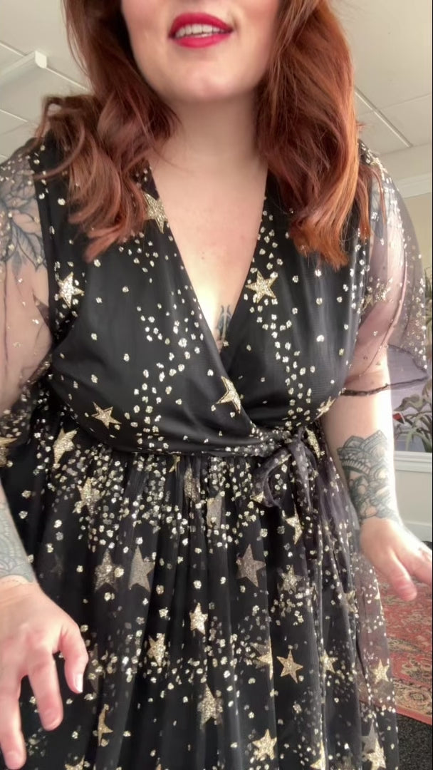 Aurora Glitter Star dress – Friday Flamingo